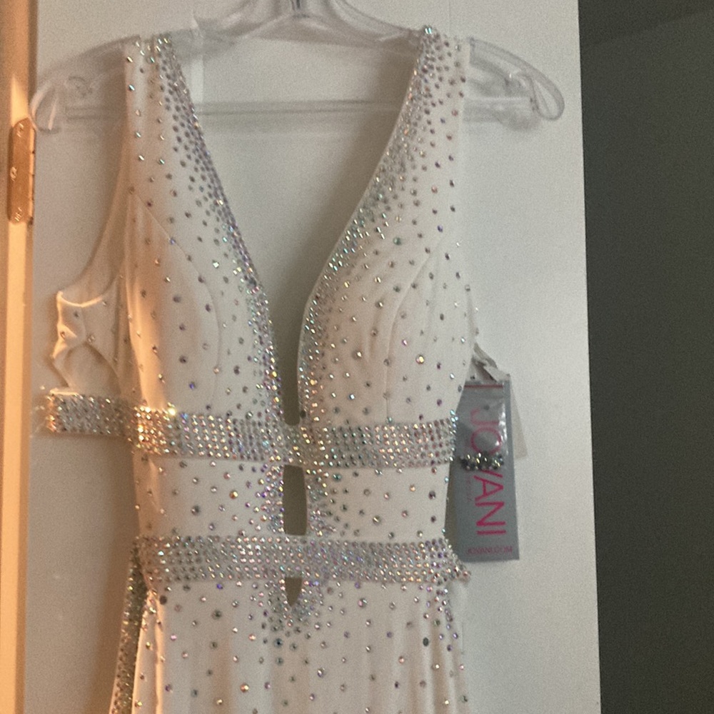 Jovani 21385- special occasions